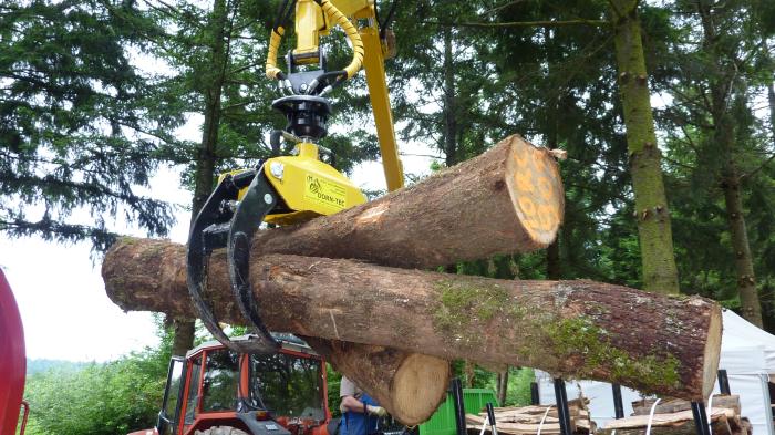 Holzgreifer Holzgreifer